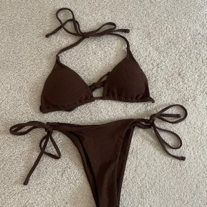 Bikini set - Brunt bikini set. Strl xs/s