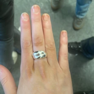 Ring❤️ -  En jättefin ring i silver aldrig använt 