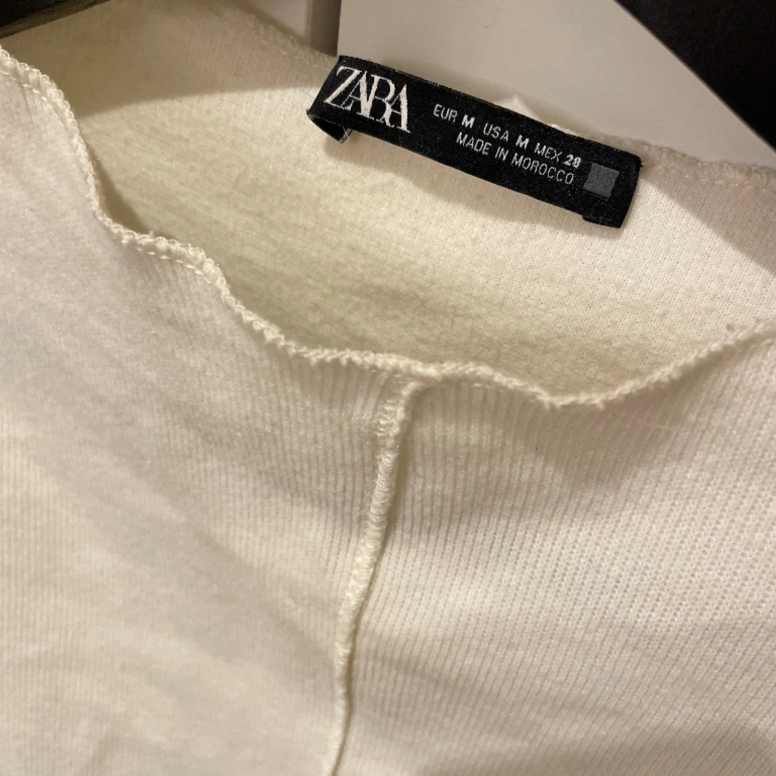 Finstickad tröja - 90