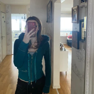 Vintage kofta  - En skit snygg kofta som kommer knappt till användning! Nyskick! Pris kan diskuteras 🥰