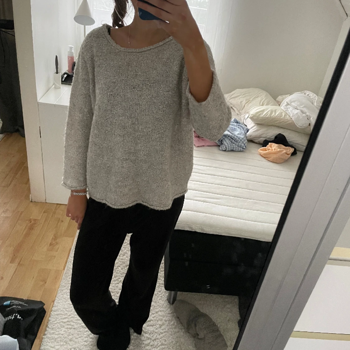 Beige stickad tröja