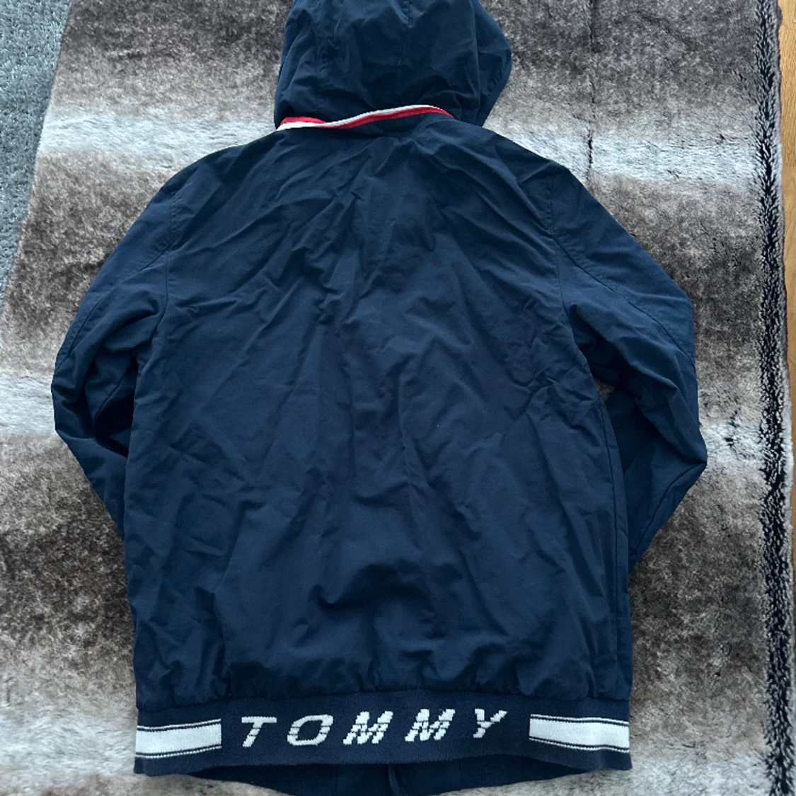Tommy Hilfiger jacka - 90