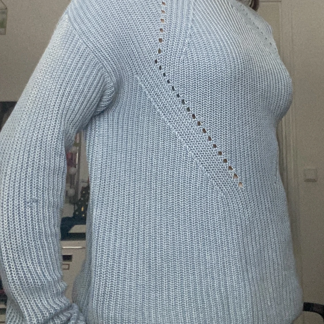 Blå stickad tröja - 90