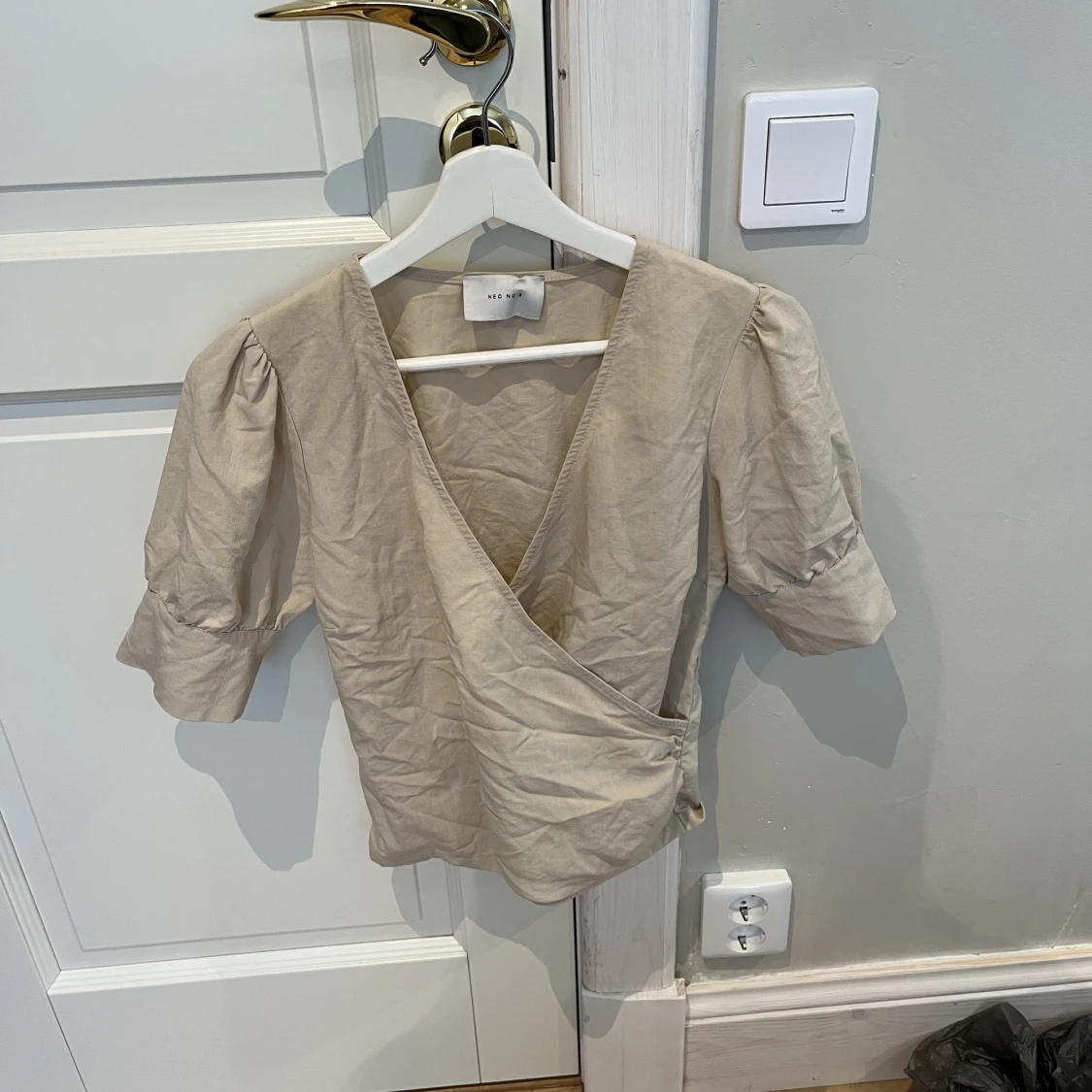 Beige blus från neo noir S - 91