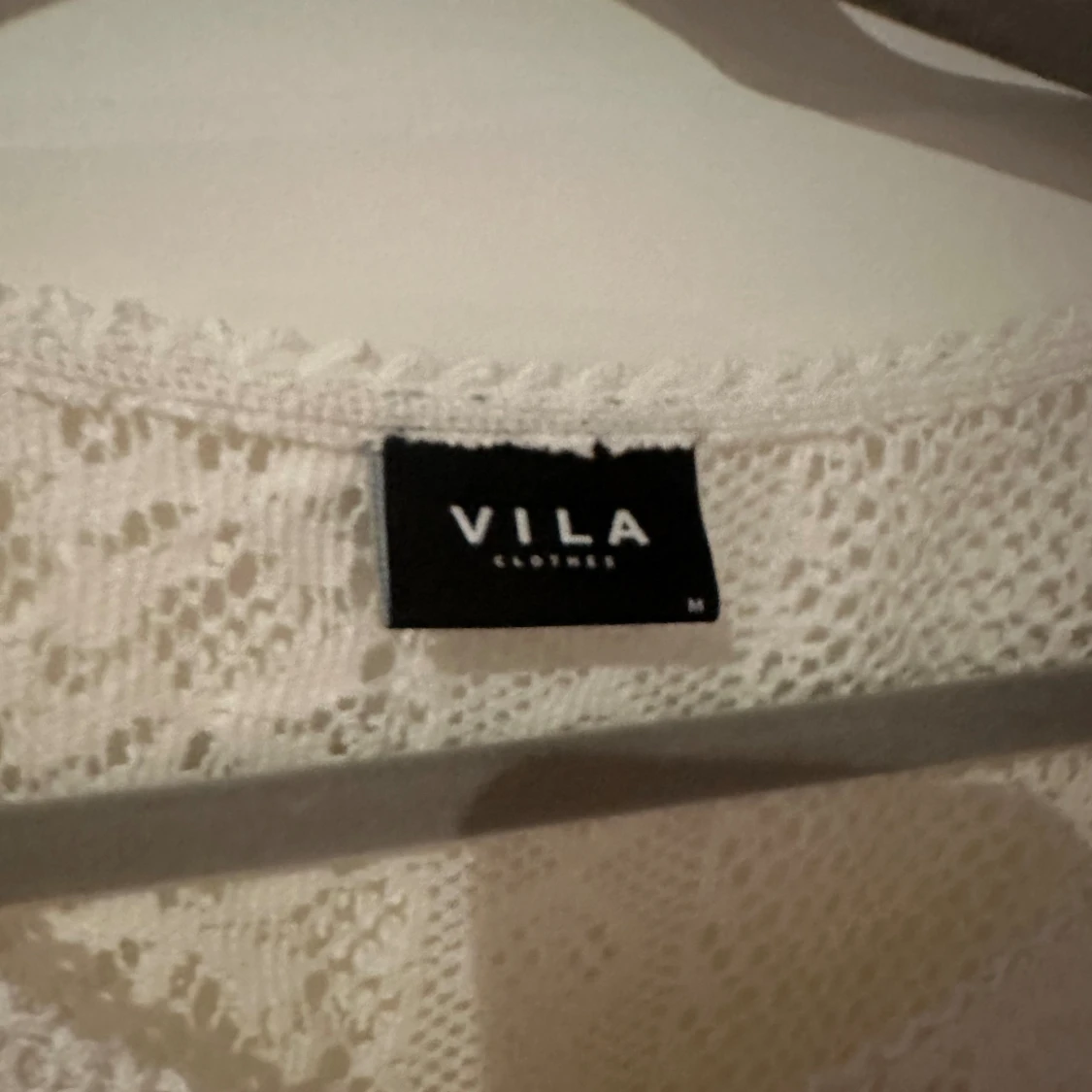 Häftig spetsig tröja  - 92