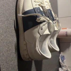 Valentinos  - Valentinos 