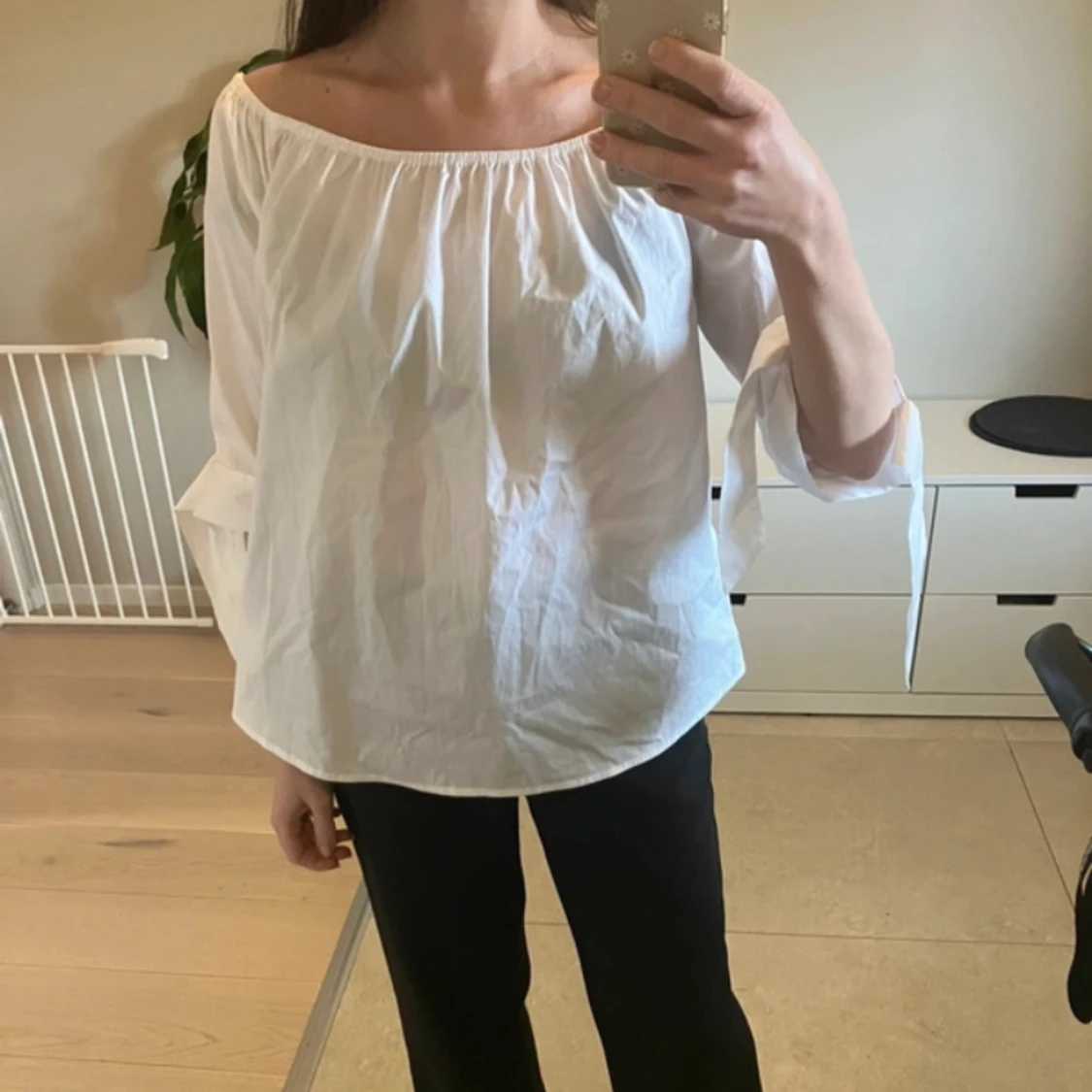 Off shoulder topp - 90