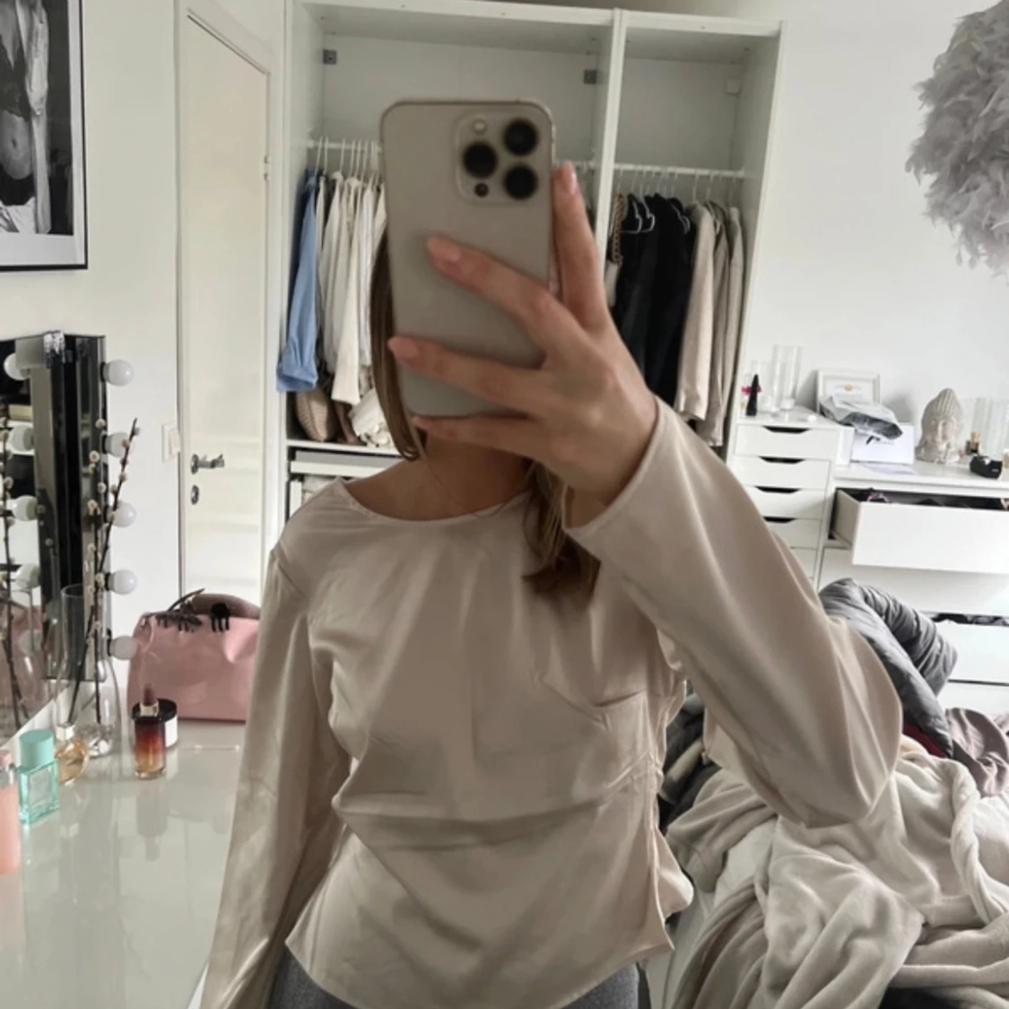 Skygg topp med öppen rygg 