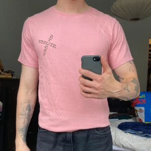 Tshirt stussy - Rosa tröja från stussy