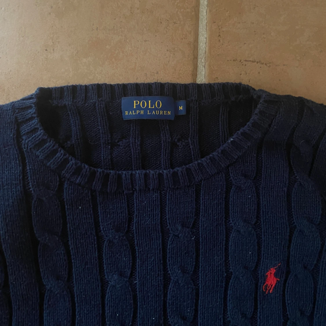 Stickad tröja  - 91