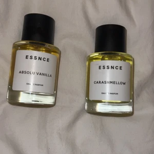 ESSNCE parfym - Endast testade, var för söta för min smak Carashmellow och Absolu vanilla 280kr/st, 500kr för båda Kan också mötas upp