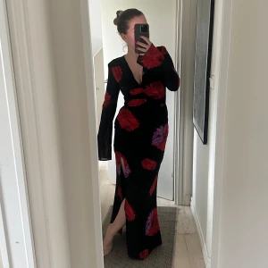 Adooreklänning  - Superfin Adooreklänning, använd 2 gånger