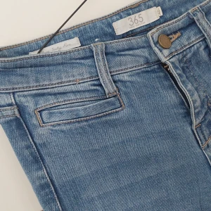 Jeans - Jeans från MQ Härlig modell Storlek 26