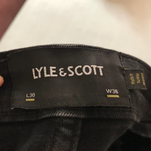 Jens  -  De är använda vill bara sälja dem 