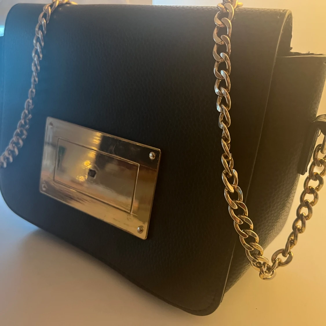 Svart axelväska - 90