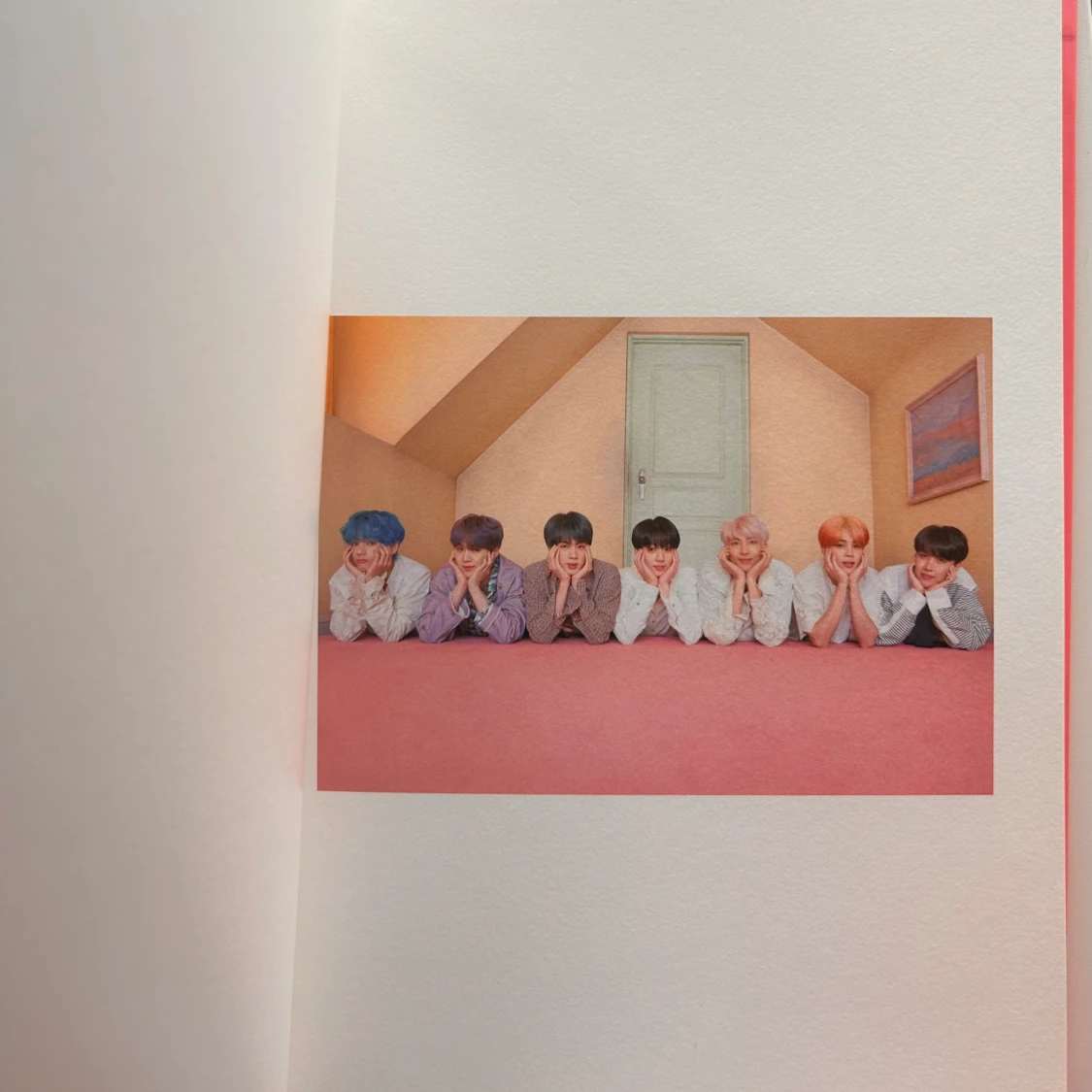 BTS ALBUM - Map of the soul: Persona Version 3  - 93