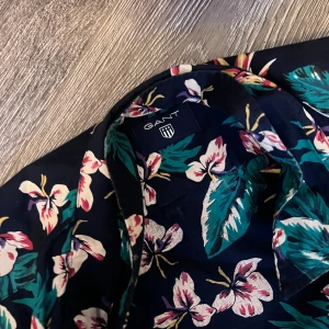 3 olika gant tröjor - Vill bli av med allt. De är i bra skick