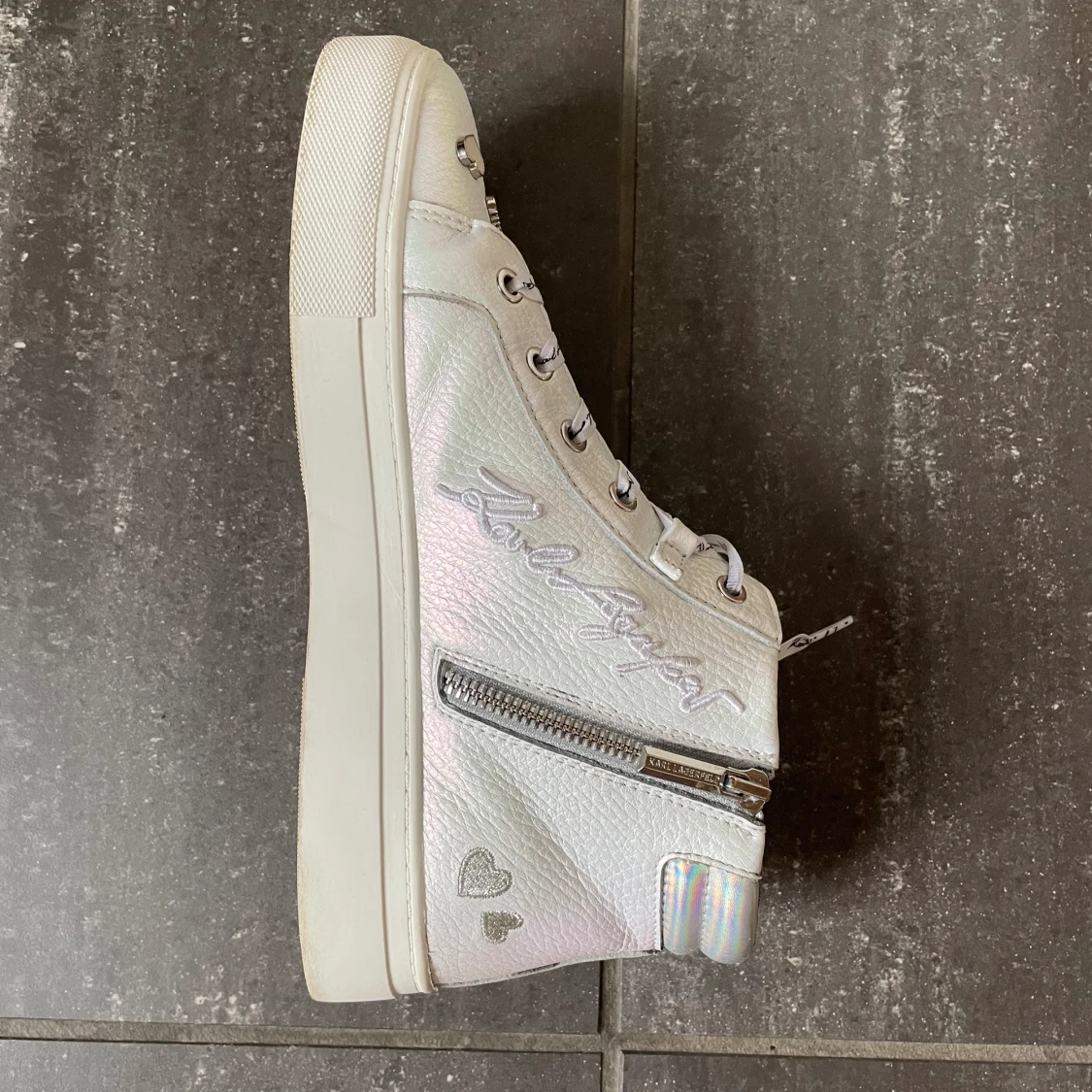 Unika höga skor 🪩 - 91