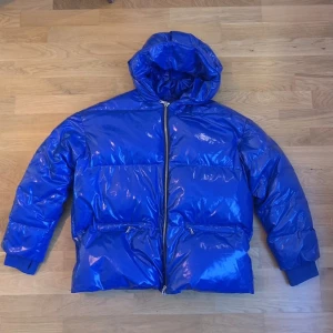 J lindberg puffer  - Fint skick passar oversize, skriv vid funderingar