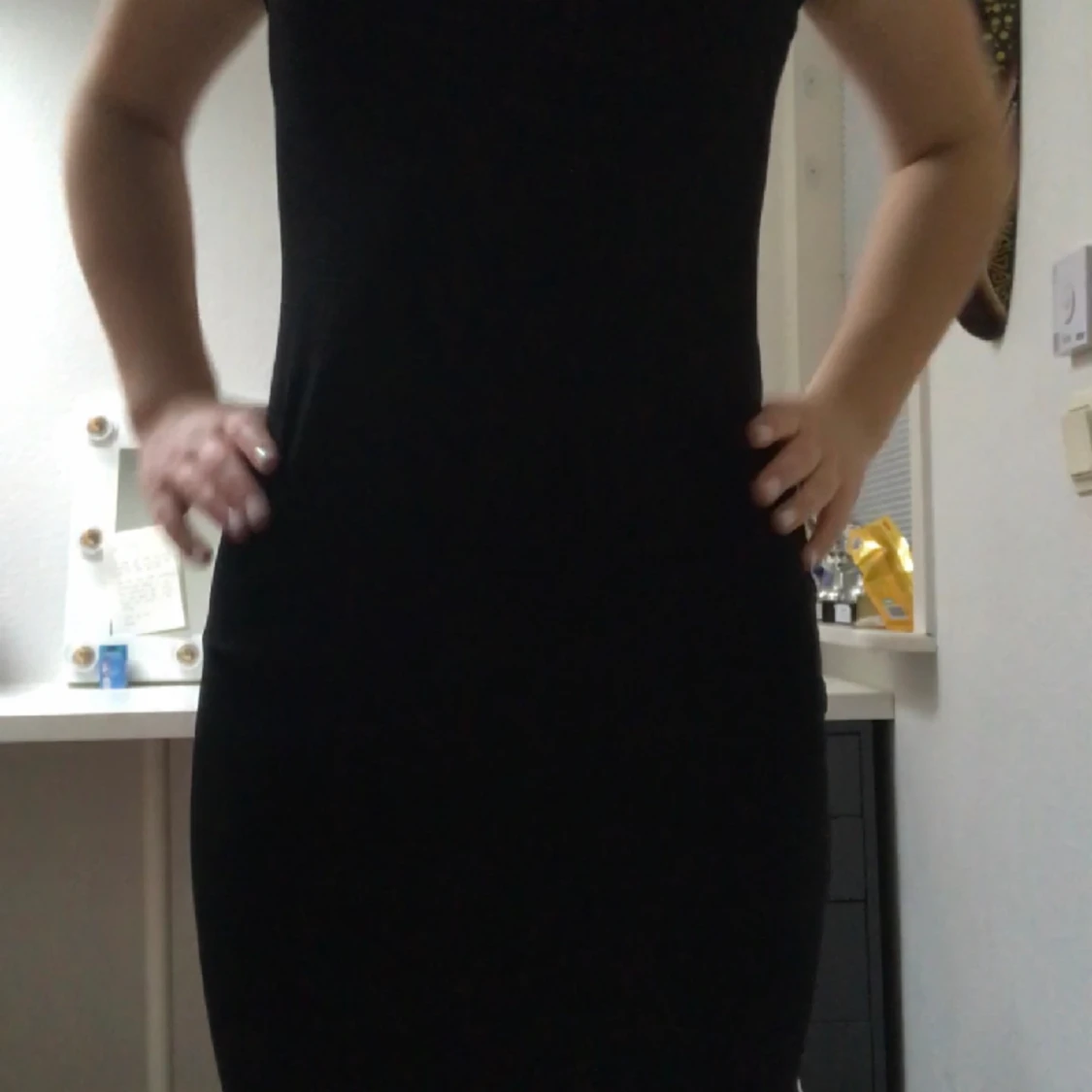 Svart, tajt klänning - 90