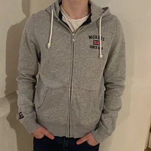 Morris kofta  - Morris kofta i storlek small, skick 9/10 inga defekter 