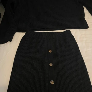 Stickade set - Jätte fint stickade set 