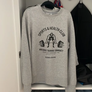 Björn Borg sweatshirt  - Storlek M Färg grå Använd fåtal gånger 