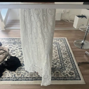 Kjol zara  - Slutsåld  Strl S 200 elr bud 