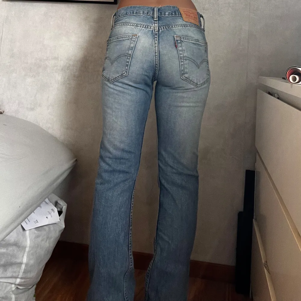 Snygga vintage levis 527 . Jeans & Byxor.