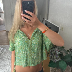 Somrig blus - Söt somrig blus från zara