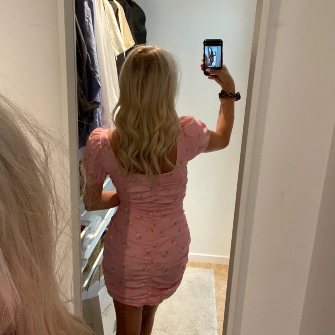 Rosa klänning  - 90