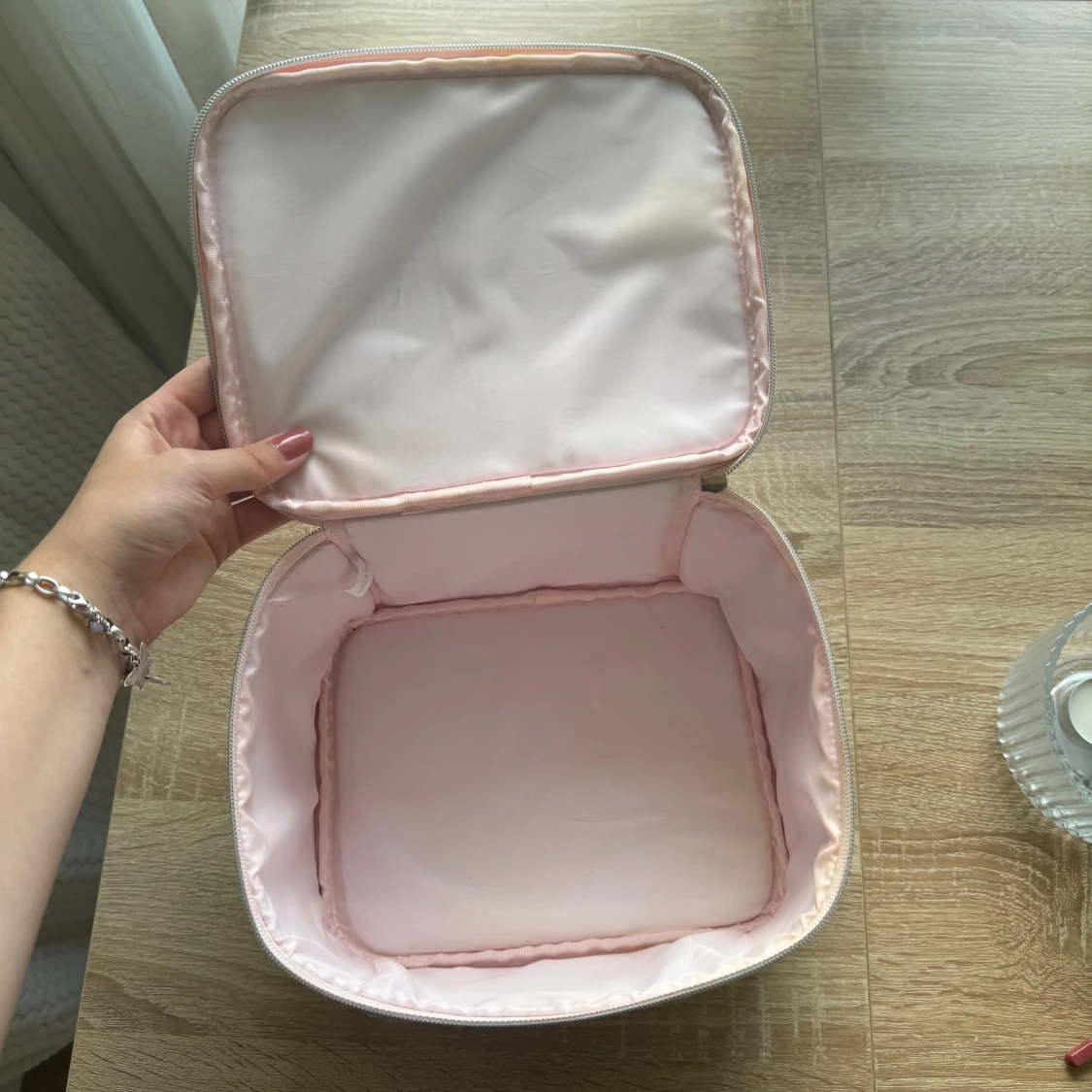 Caia necessär  - 90