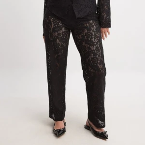 Spetsbyxor  - Nya utan prislapp, slutsåld i storlek