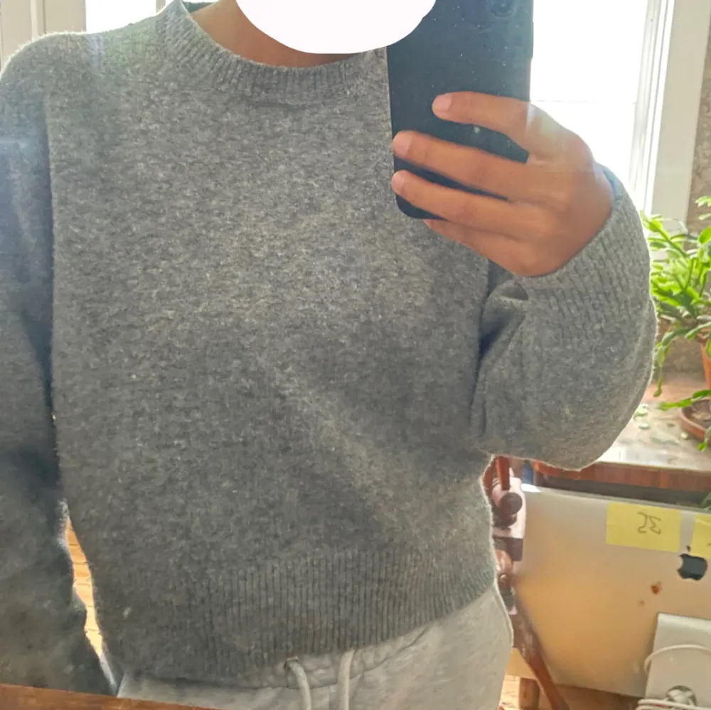 Använd en del men fortfarande i väldigt bra skick!! Köparen står för frakt 📦 . Neuleet.