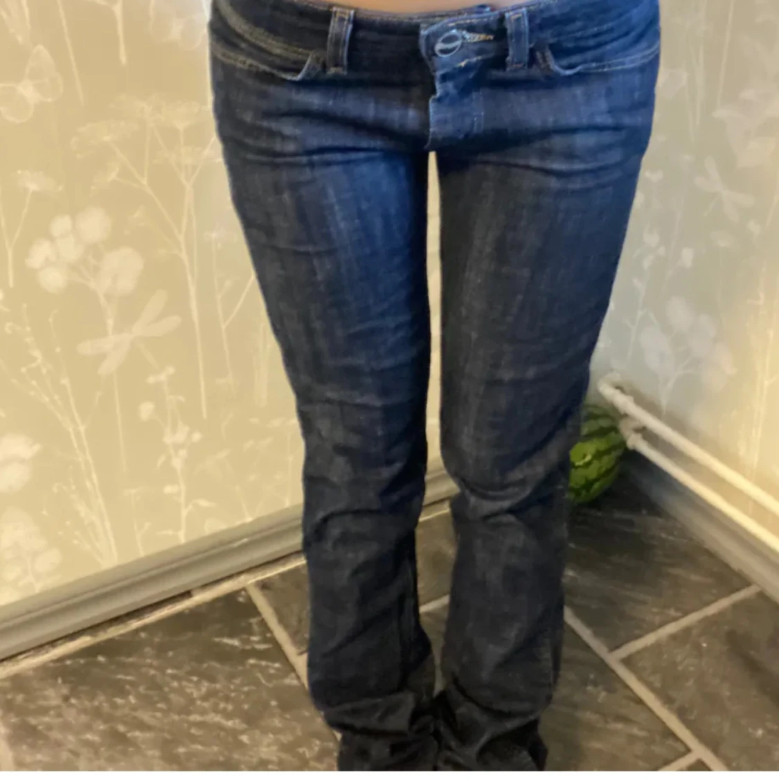Snygga lågmidjade jeans