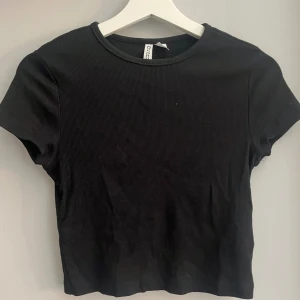 Svart basic tröja - Ribbat Stretch