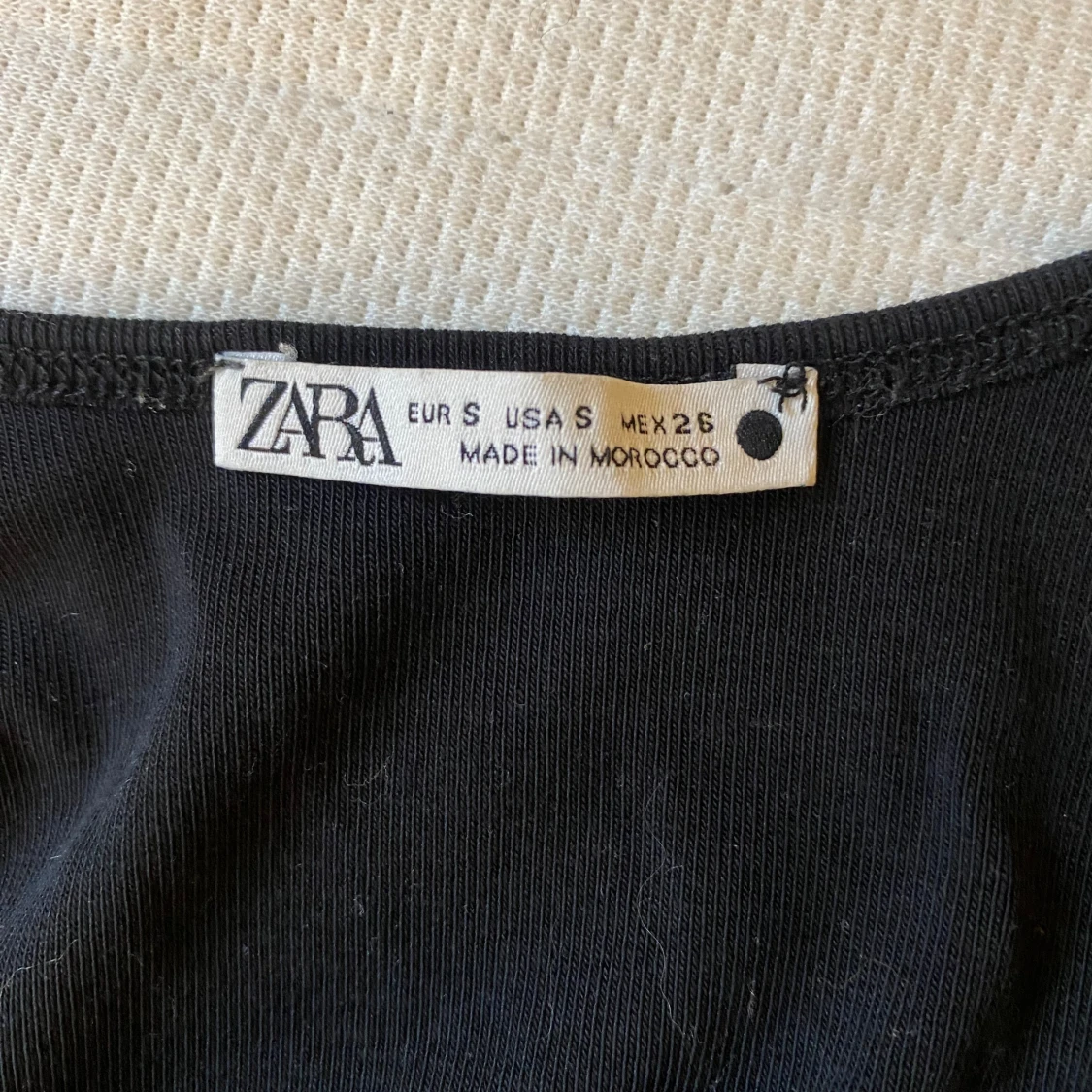 Svart linnetopp från Zara - 91