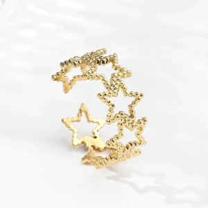 Ring  - Säljer denna fina ring som jag fick i julklapp 