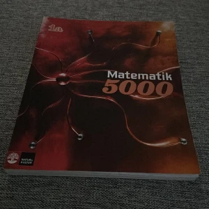 Matematik 5000 1a, 2a, 3c - Varje bok för 450kr helt nya och rena, nytt skick priset kan bytas vid intressen och den säljs för 580 kr i wepplatsen.