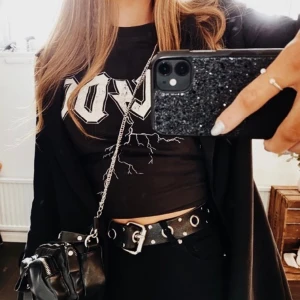 Acdc tröja  - Knappt använd storlek s från h&m