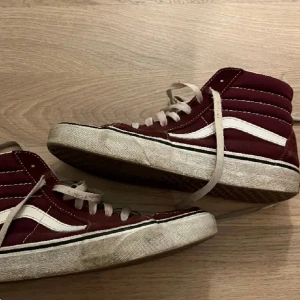 Vans  - Röda vans 