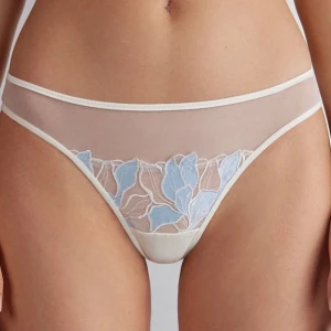 Intimissimi - Helt oanvända o öppnade trosor!🩵Säljer för de inte är min stil, nypris: 189, mitt pris: 90