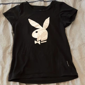 playboy topp - as snygg playboy topp som ja inte använder längre. 