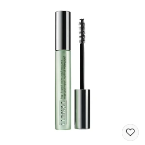 Clinique waterproof mascara  - Den är testad en gång. Fransarna blir så långa och fina!!  Nypris 270