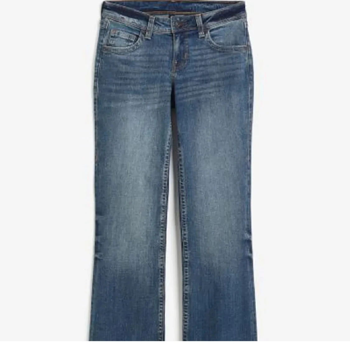Bootcut/flare jeans!