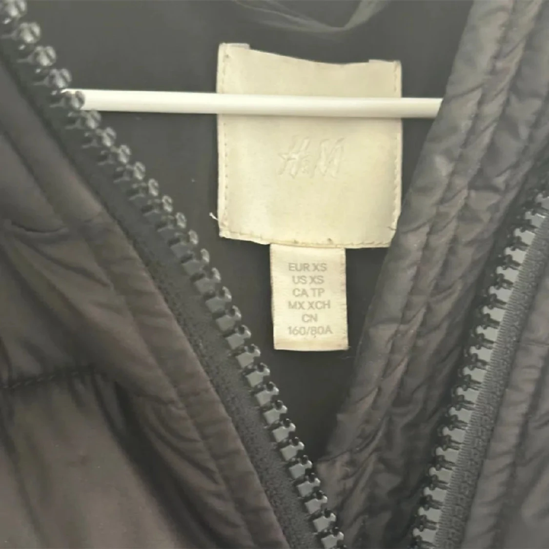 Pufferjacka ifrån H&M  - 92