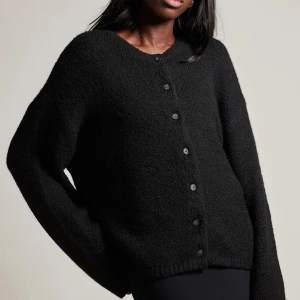 Stickad kofta  - Stickad kofta från bikbok