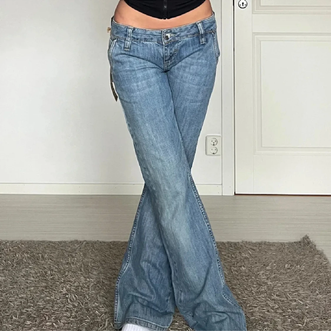Snygga lågmidjade jeans