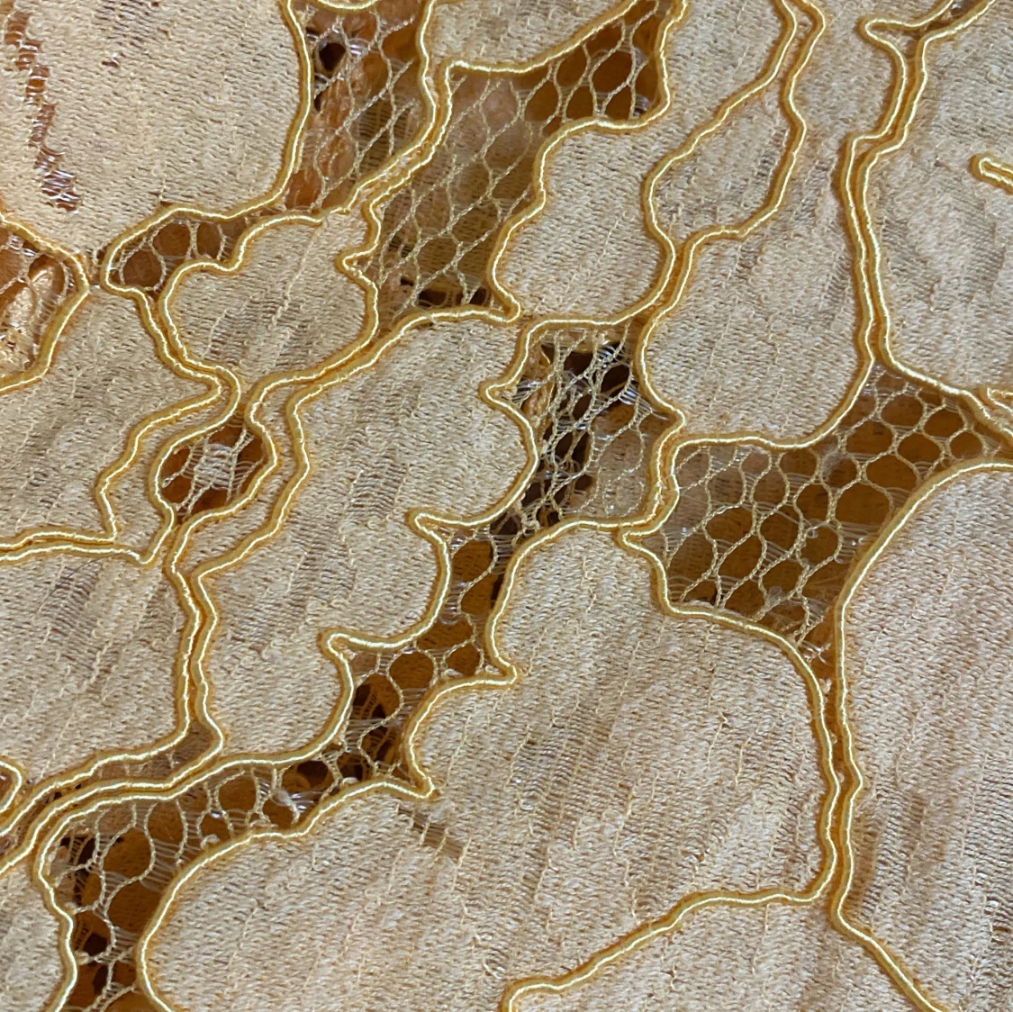 Gul spetsblus från Zara Trafaluc - 92