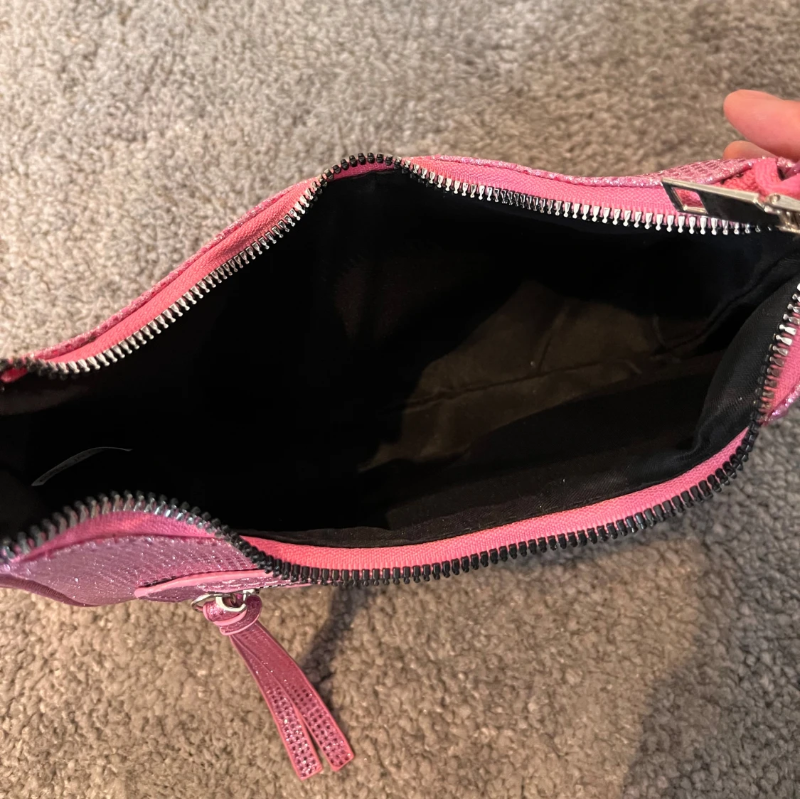 Rosa glittrig väska - 91